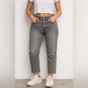 Levi’s ribcage straight ankle jeans 28x27 gray